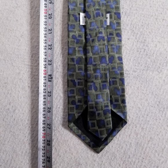 Disney Walt Disney World Mickey Mouse Neck Tie - Picture 8 of 8